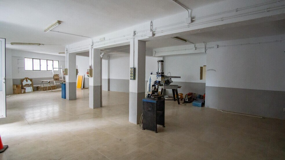 Local commercial dans Elda, Alicante à vendre - Photo intérieure – Image 1 sur 3