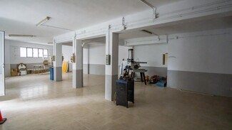 Plus de détails pour Local commercial à vendre