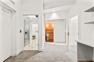 38-40 Greenwich Ave, Greenwich, CT à vendre Photo intérieure– Image 2 sur 2