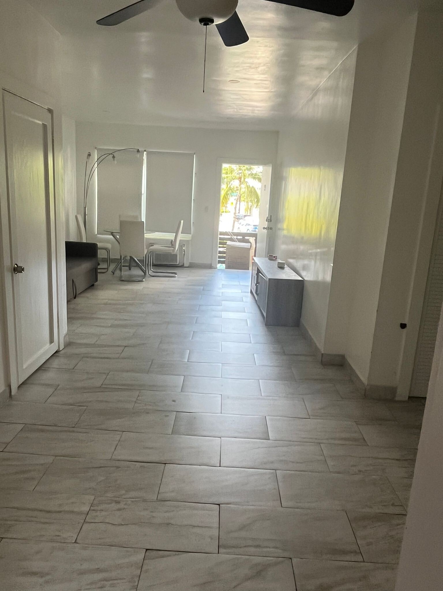 6727 Indian Creek Dr, Miami Beach, FL à louer Photo de l’immeuble– Image 1 sur 10
