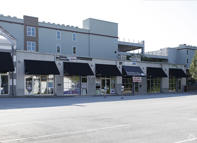 1082 NW Huff Rd, Atlanta, GA à louer - Photo de l’immeuble – Image 2 sur 4