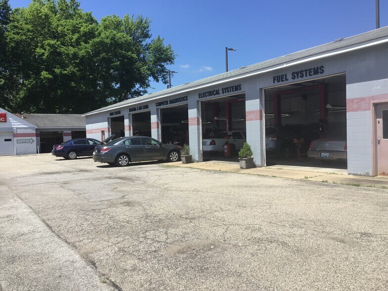 5212 Preston Hwy, Louisville, KY à vendre - Photo de l’immeuble – Image 2 sur 14