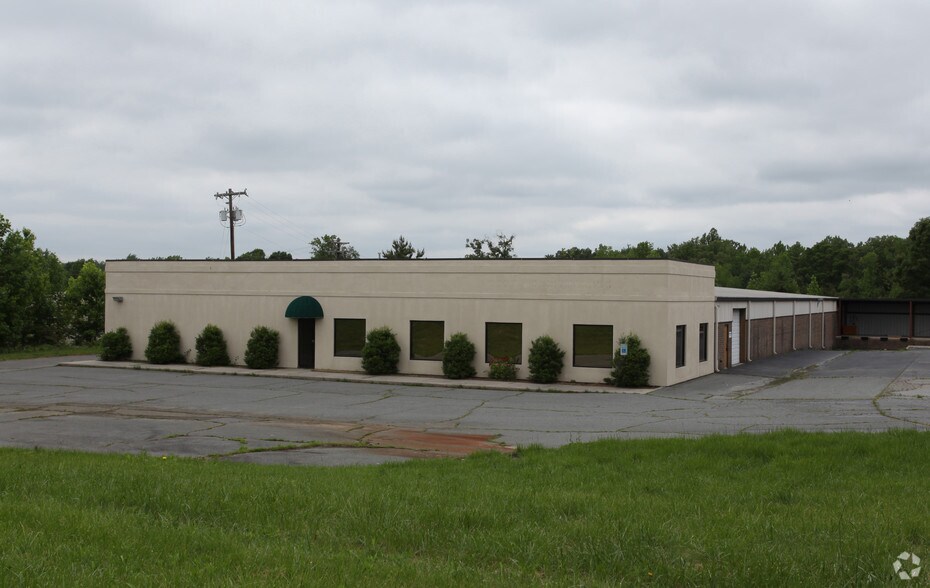 13 Stanley Dr, Thomasville, NC à louer - Photo principale – Image 1 sur 5