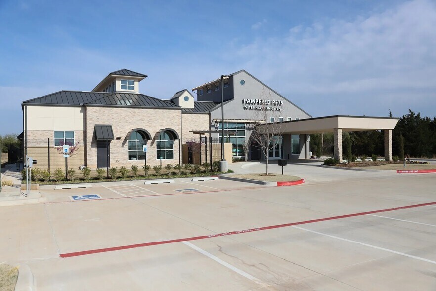 2020 N Kelly Ave, Edmond, OK à vendre - Photo de l’immeuble – Image 3 sur 36