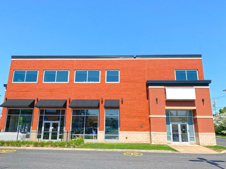 110 Boul De Mortagne, Boucherville, QC à louer - Photo principale – Image 1 sur 1