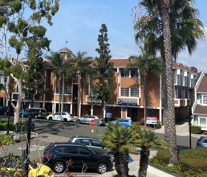24681 La Plaza, Dana Point, CA à louer - Photo de l’immeuble – Image 1 sur 4