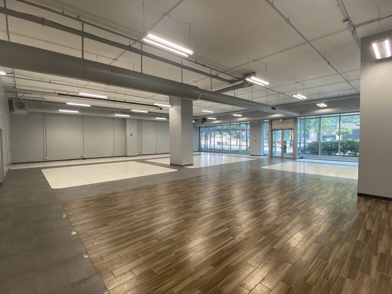 645-659 W Randolph St, Chicago, IL à louer - Photo intérieure – Image 1 sur 18