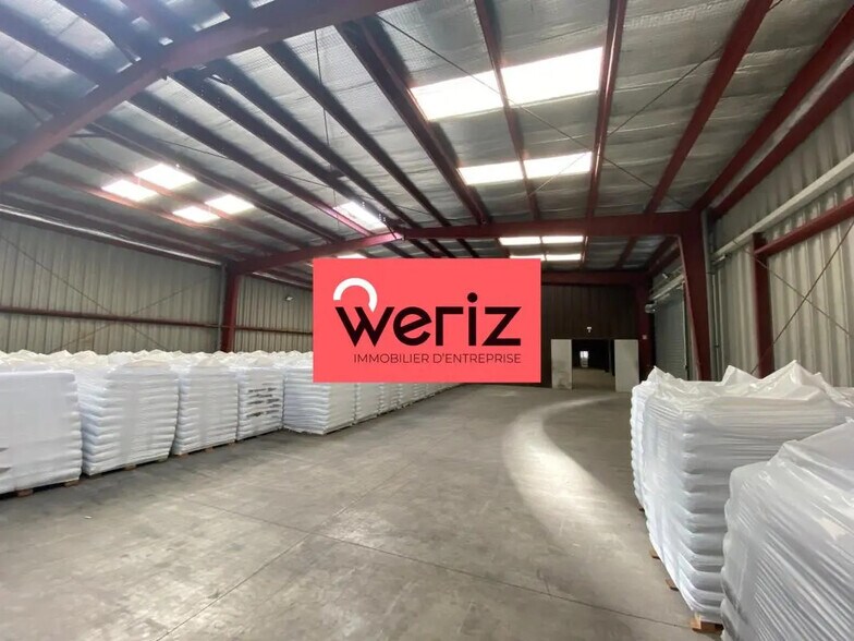 Industriel/Logistique dans Vitrolles à vendre - Photo de l’immeuble – Image 3 sur 7