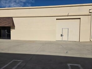 11800 Sheldon St, Sun Valley, CA à louer Photo de l’immeuble– Image 1 sur 9