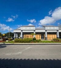 21301-21495 NW 2nd Ave, Miami, FL à louer Photo intérieure– Image 1 sur 4