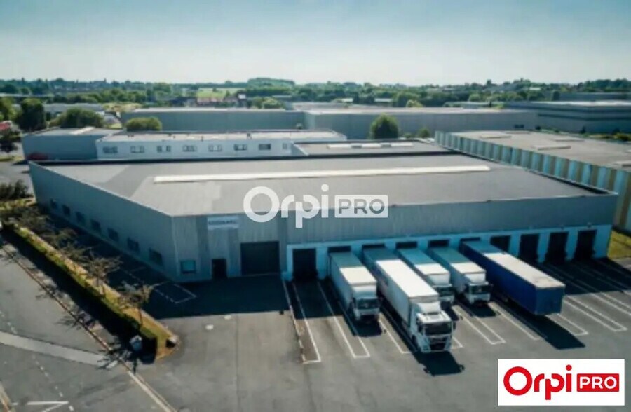 Industriel/Logistique dans Roncq à louer - Photo de l’immeuble – Image 2 sur 9