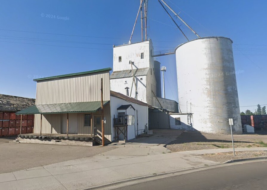164 W 1st N, Rexburg, ID à vendre Photo de l’immeuble– Image 1 sur 14