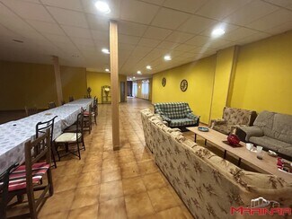 Plus de détails pour Local commercial à louer