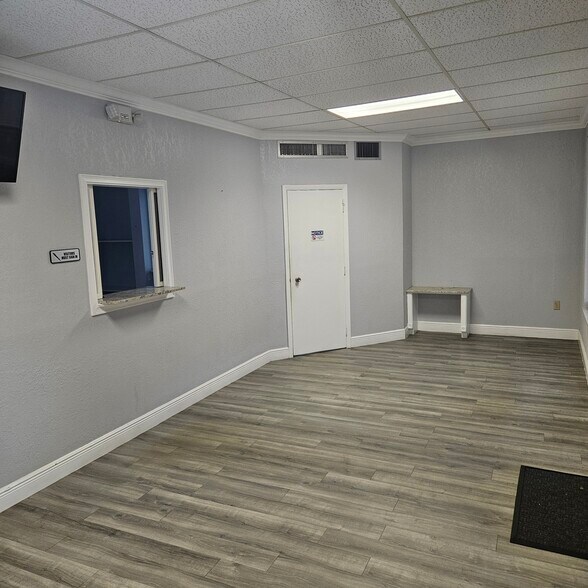 1800 N Federal Hwy, Pompano Beach, FL à louer - Photo intérieure – Image 3 sur 17