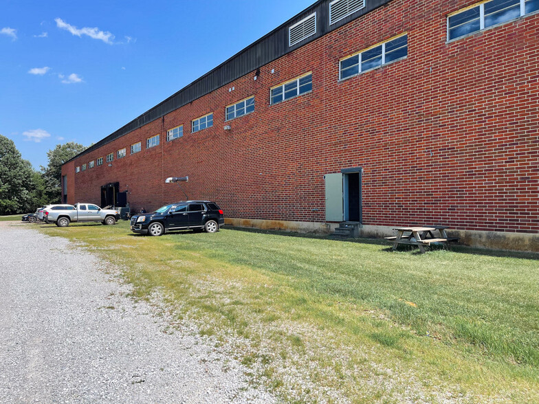 2836 Dug Hill Rd, Huntsville, AL à louer - Photo de l’immeuble – Image 3 sur 13