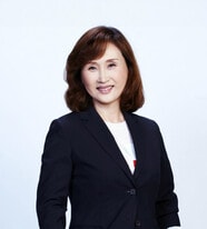 Kyi Lee