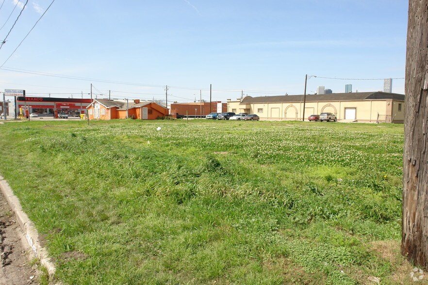 3301 Canal St, Houston, TX à vendre - Photo de l’immeuble – Image 3 sur 5