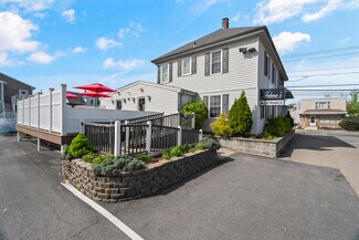 Plus de détails pour 659 Killingly St, Johnston, RI - Local commercial à vendre
