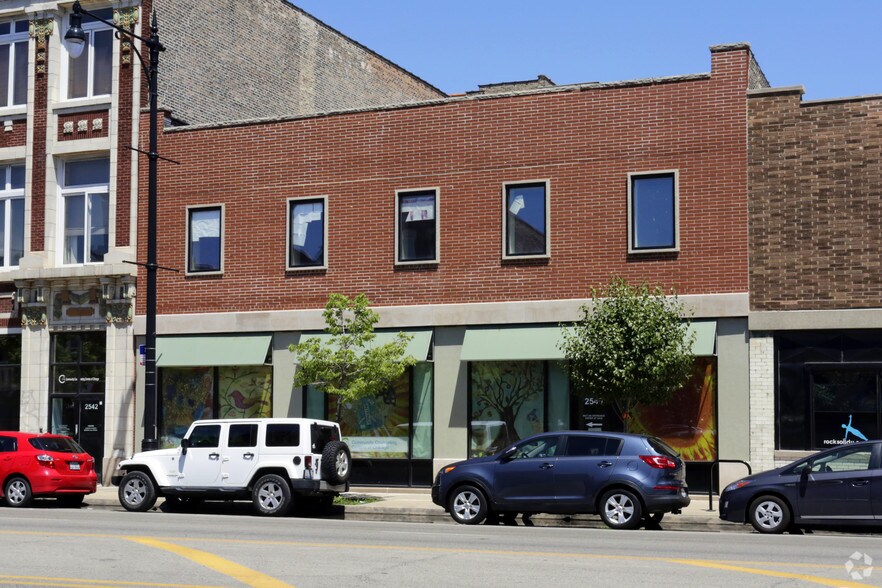 2540 W North Ave, Chicago, IL à vendre - Photo principale – Image 1 sur 7