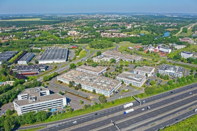 Plus de détails pour Local d'activités, Industriel/Logistique à louer