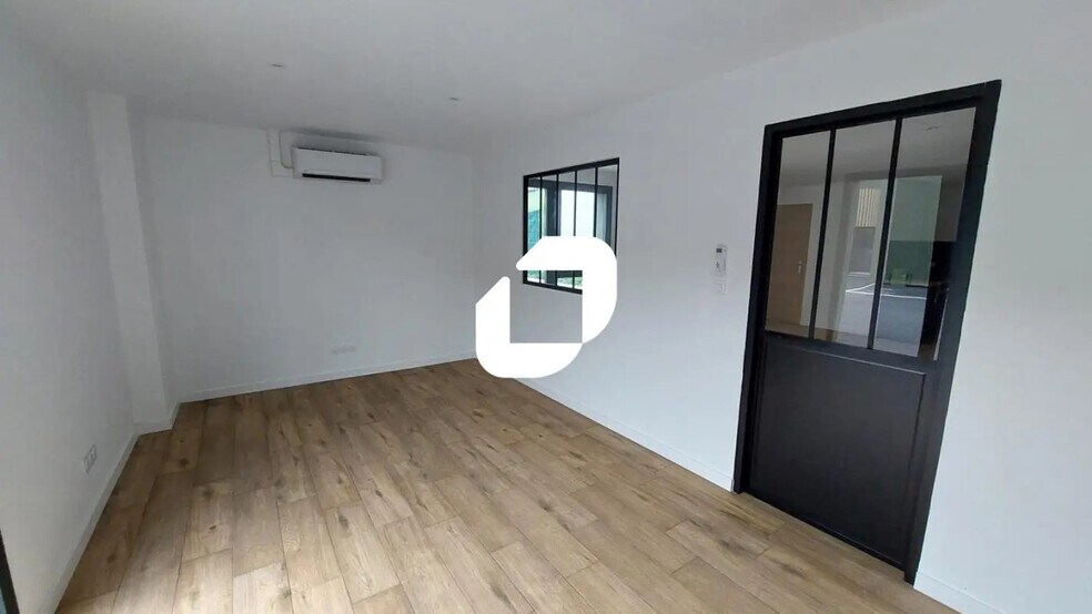 Bureau dans Vigneux-de-Bretagne à louer - Photo de l’immeuble – Image 3 sur 51