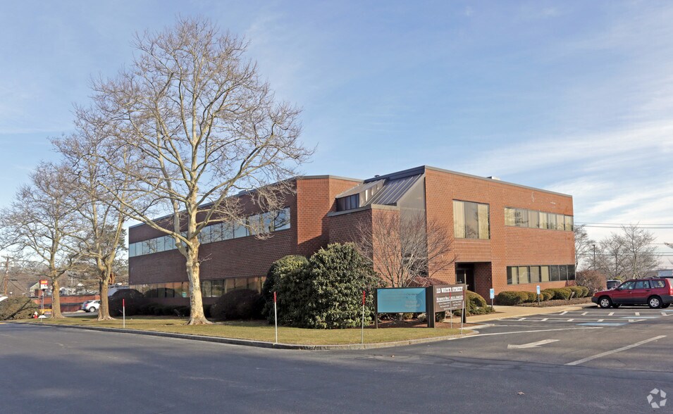 113 Water St, Milford, MA à louer - Photo de l’immeuble – Image 3 sur 3