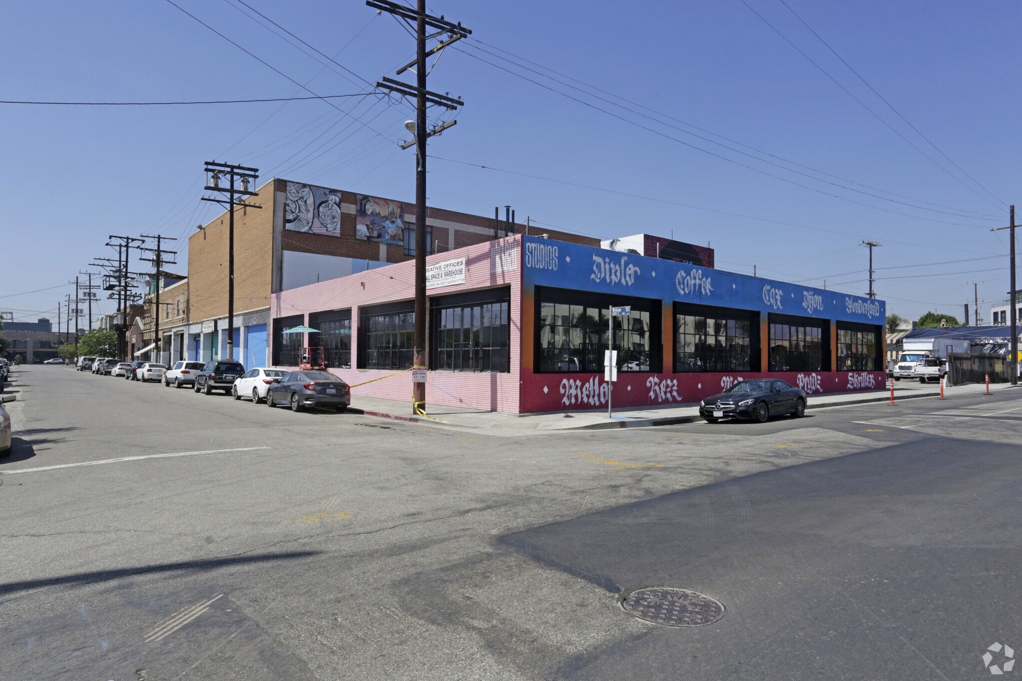 1333-1335 Willow St, Los Angeles, CA à louer Photo de l’immeuble– Image 1 sur 8