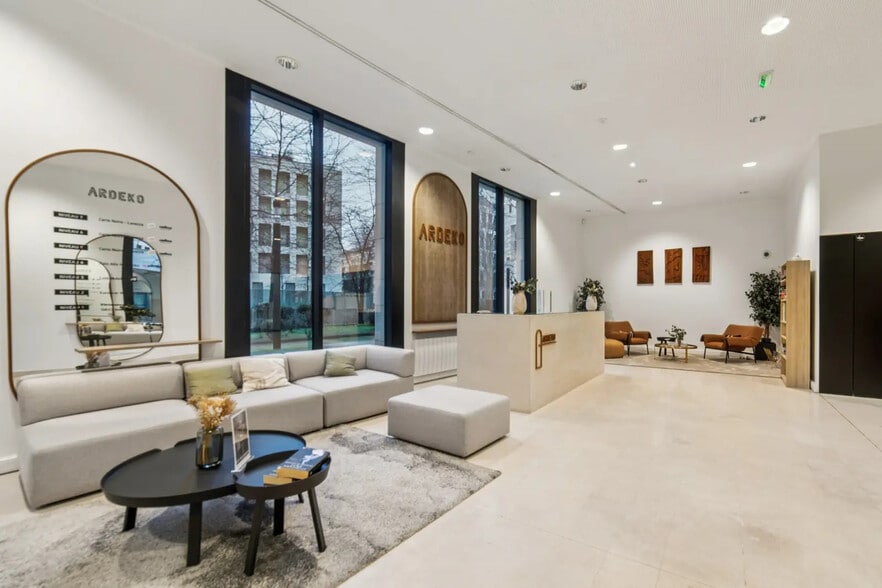 58 Avenue Emile Zola, Boulogne-Billancourt à louer - Photo de l’immeuble – Image 3 sur 14