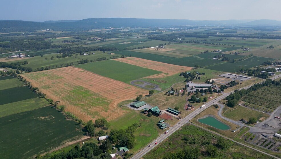 107 Yearicks Blvd, Centre Hall, PA à vendre - Vidéo sur l’annonce professionnelle – Image 2 sur 10