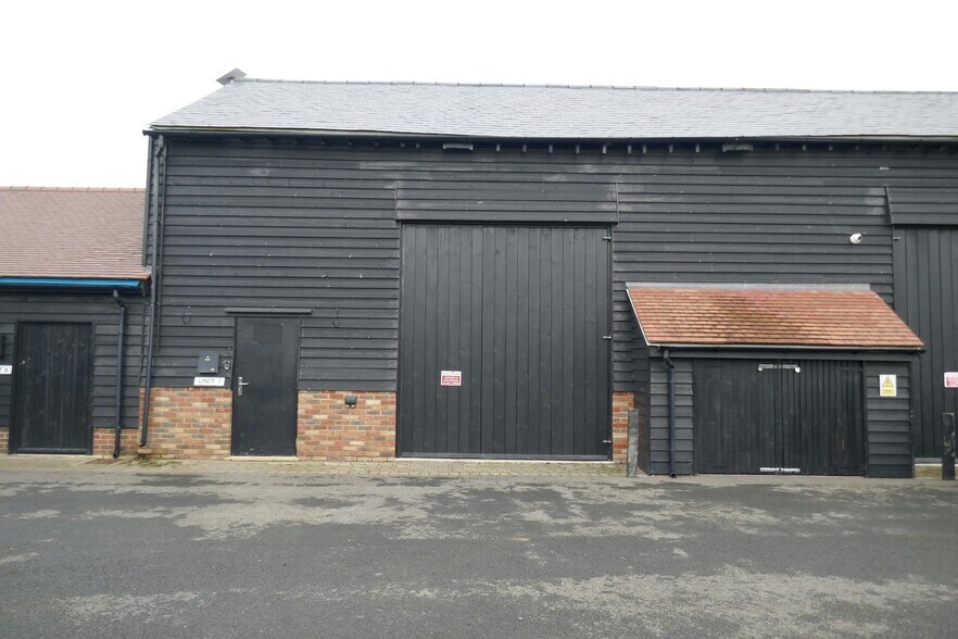 West Rd, Sawbridgeworth à louer - Photo de l’immeuble – Image 3 sur 33