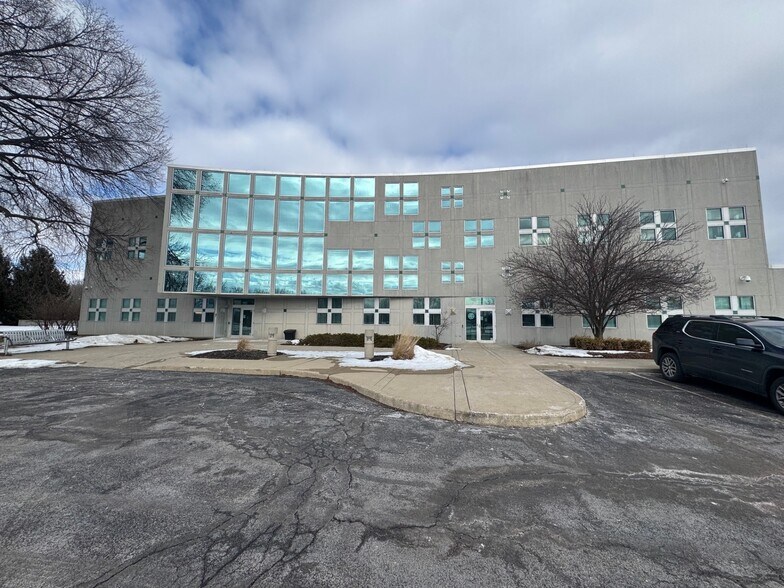 2595 Arlington Ave, Toledo, OH à louer - Photo de l’immeuble – Image 2 sur 5