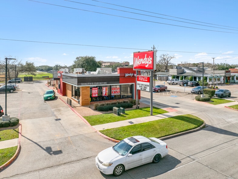 4014 Spencer Hwy, Pasadena, TX à vendre - Photo de l’immeuble – Image 2 sur 2