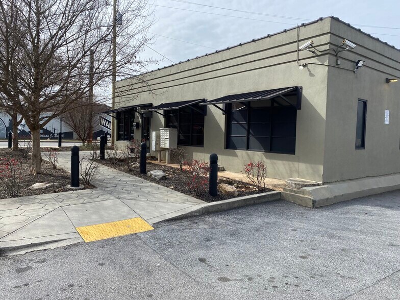 159 SW Walker St, Atlanta, GA à louer - Photo de l’immeuble – Image 2 sur 2