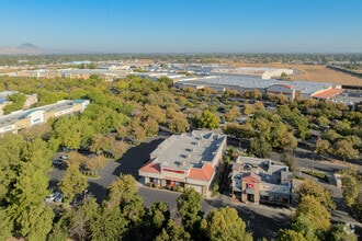 1050 Tharp Rd, Yuba City, CA - VUE AÉRIENNE  vue de carte