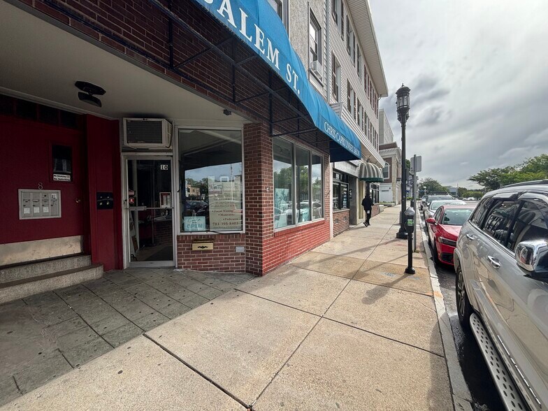8-10 Salem St, Medford, MA à louer - Photo de l’immeuble – Image 3 sur 12