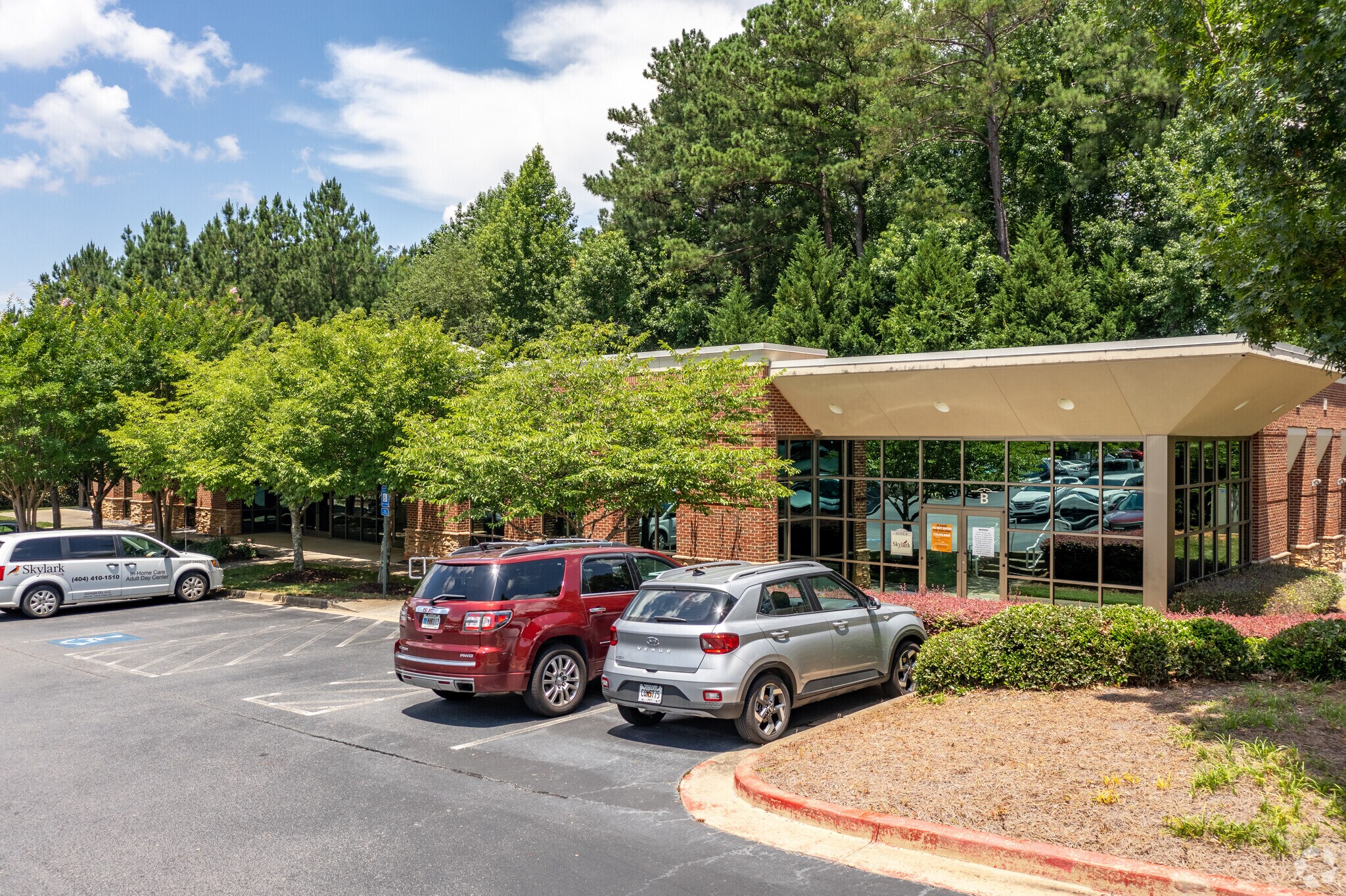 4265 Johns Creek Pky, Suwanee, GA à louer Photo principale– Image 1 sur 6