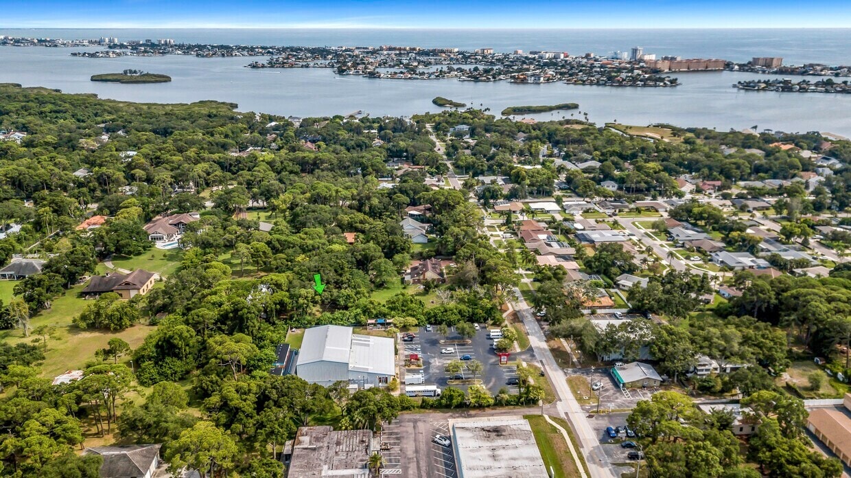 7633 131st St, Seminole, FL à louer Aérien– Image 1 sur 9