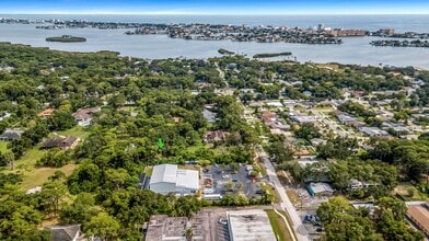 7633 131st St, Seminole, FL à louer Aérien– Image 1 sur 9