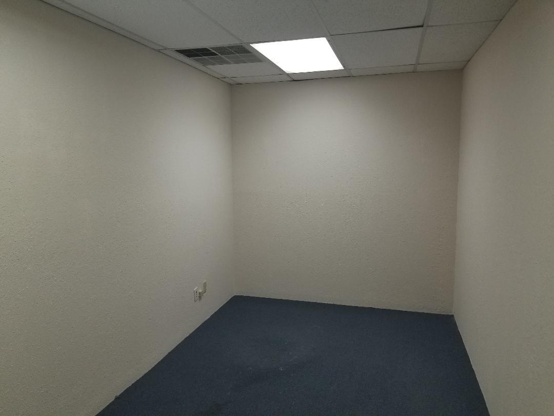 6500 Boeing Dr, El Paso, TX à louer Photo intérieure– Image 1 sur 8