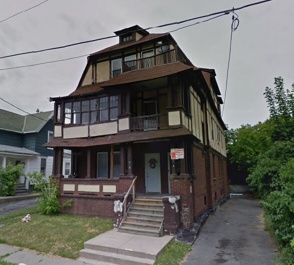 16 Unit Multifamily Sale portefeuille de 6 biens à vendre sur LoopNet.fr - Photo principale – Image 3 sur 6
