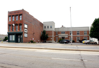 Plus de détails pour 413-417 SW Washington St, Peoria, IL - Bureau à louer