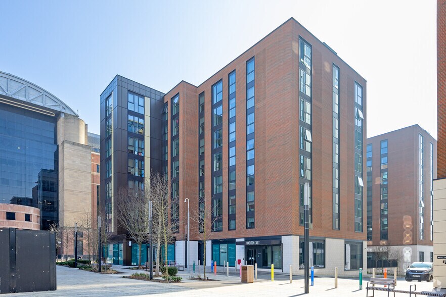 St. Cecilia St, Leeds à louer - Photo de l’immeuble – Image 2 sur 5
