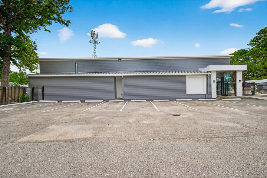 3105 Cypress Creek Pky, Houston, TX à louer - Photo de l’immeuble – Image 2 sur 12