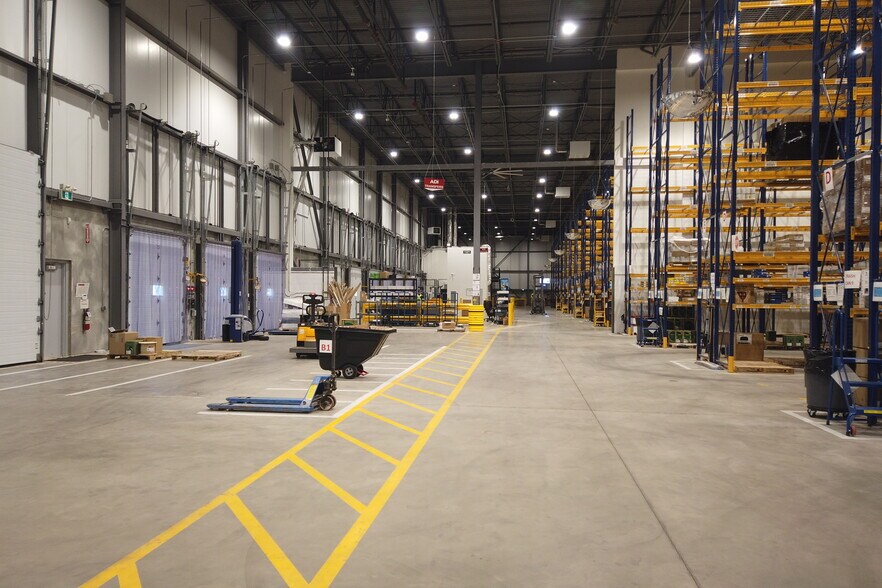 1245 De L'aviation Av, Dieppe, NB à louer - Photo de l’immeuble – Image 2 sur 28