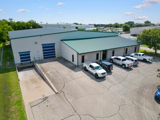 Plus de détails pour 720 Venture Dr, Woodway, TX - Industriel/Logistique à louer