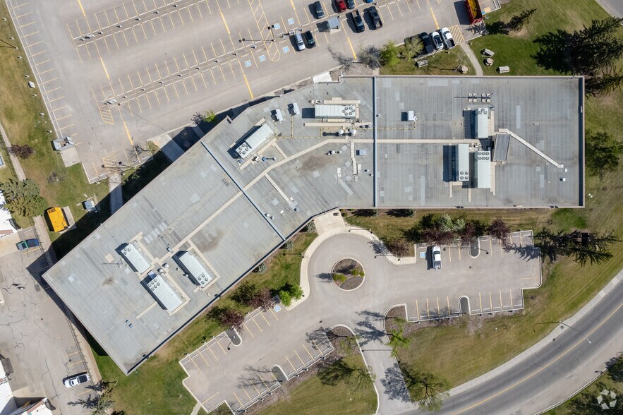 3030 2nd Ave SE, Calgary, AB à louer - Aérien – Image 1 sur 1