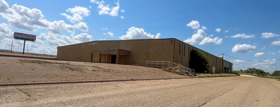 1 Industrial Dr, Sweetwater, TX à louer - Photo de l’immeuble – Image 2 sur 14