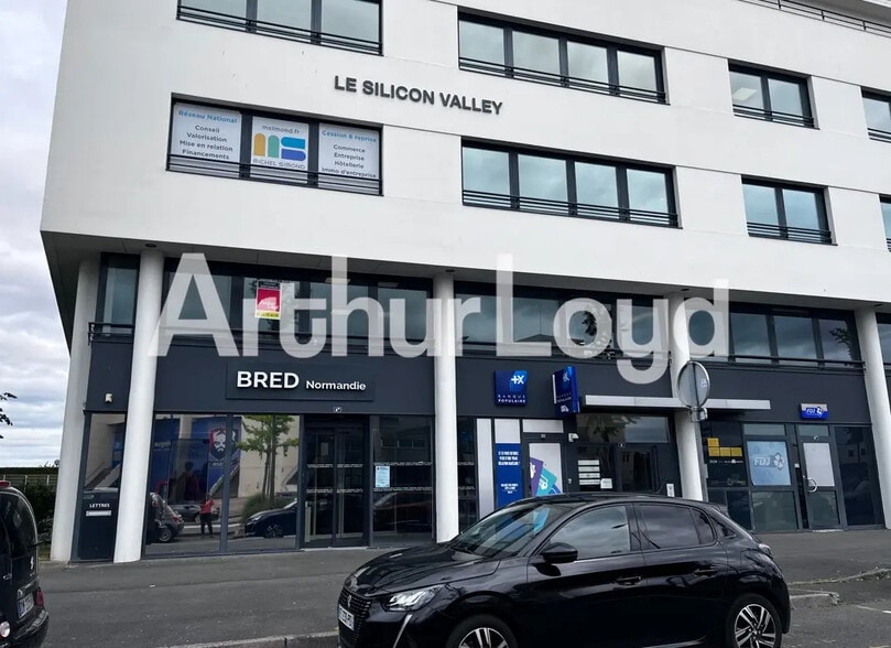 Bureau dans Caen à louer - Photo de l’immeuble – Image 1 sur 4