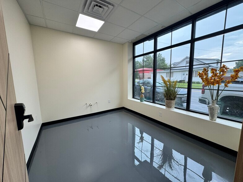 110 Main St., Alexander City, AL à louer - Photo de l’immeuble – Image 2 sur 24