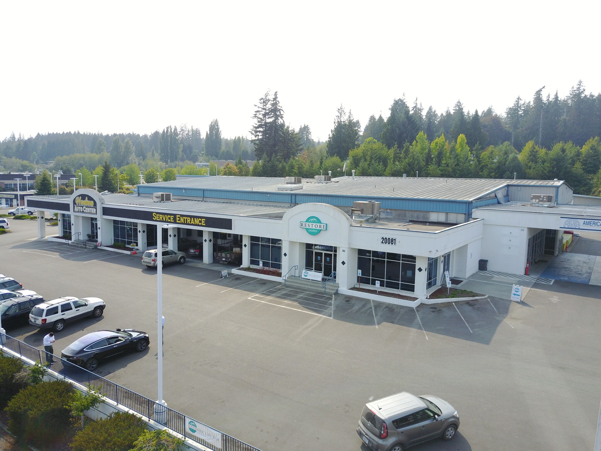 20081 Viking Way, Poulsbo, WA à louer Photo de l’immeuble– Image 1 sur 8